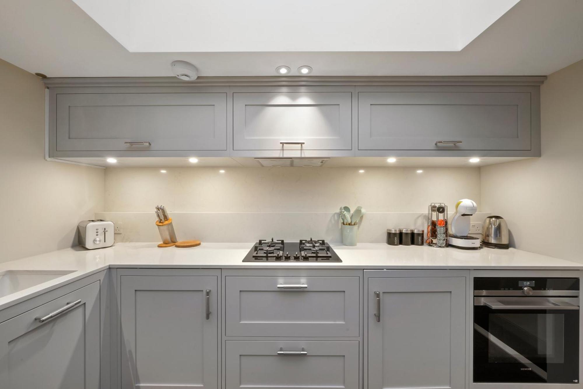 2 Bed Lux Apartments Near Central London Free Wifi By City Stay Aparts لندن المظهر الخارجي الصورة